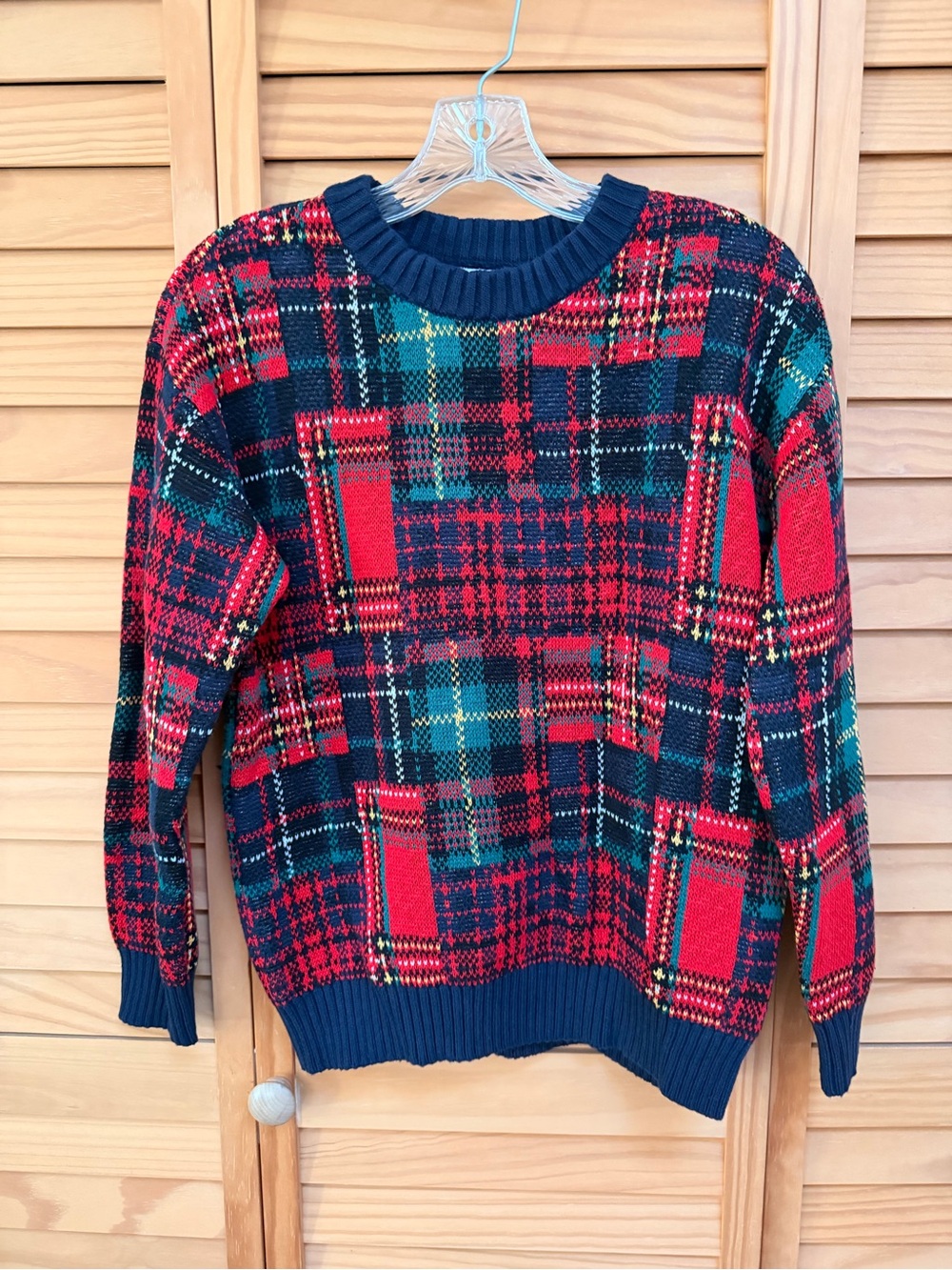 NWT Boys Old Navy Holiday Winter Plaid Sweater L